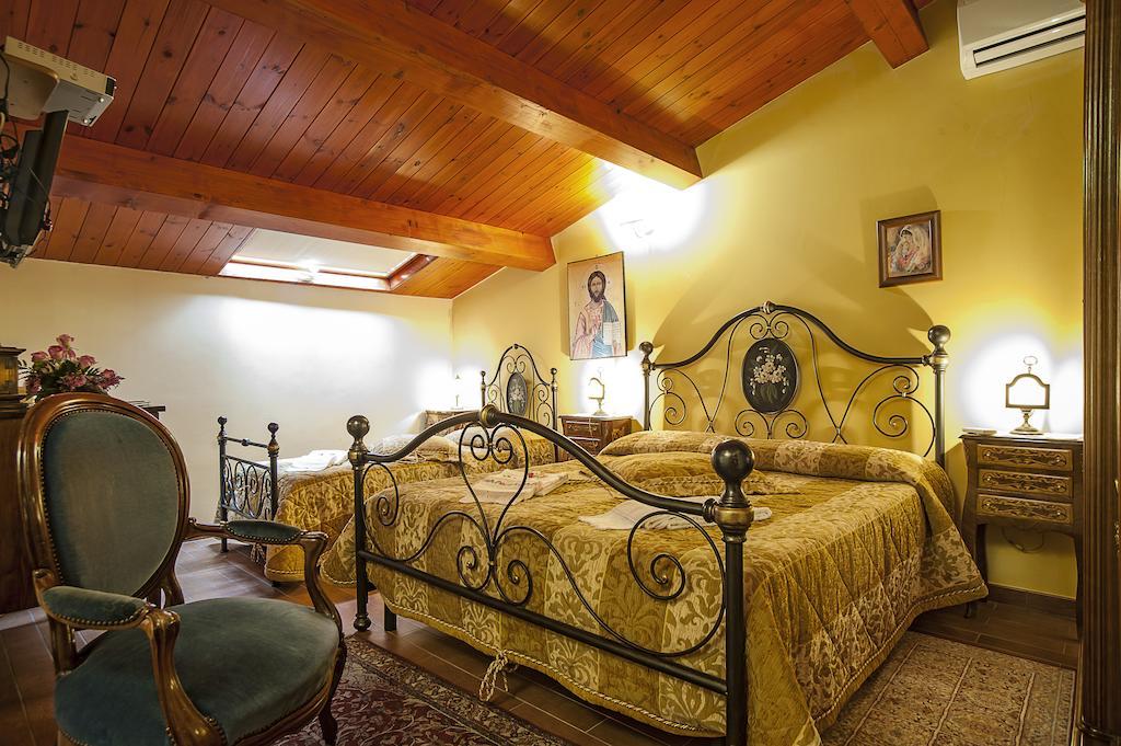 B&B La Ginestra Civita Habitación foto